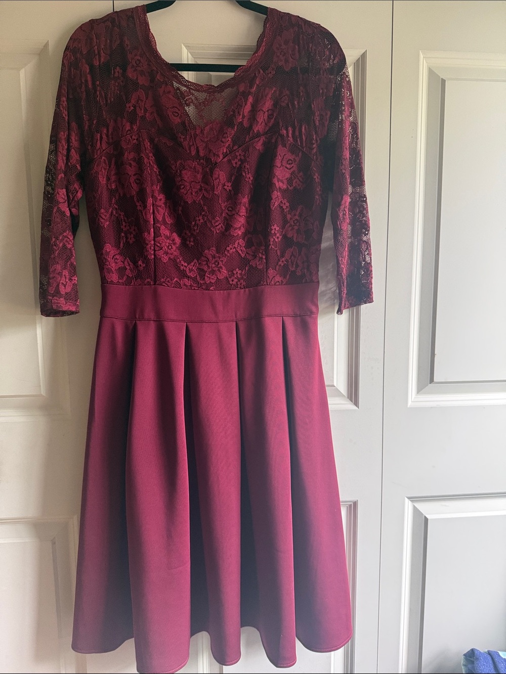 Miusol Burgundy Lace A-Line Midi Dress
